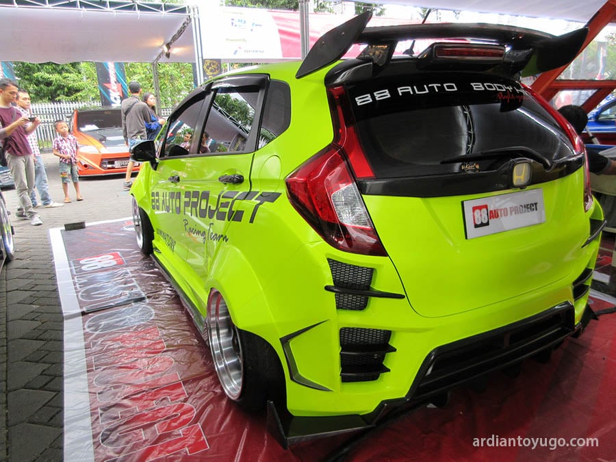 Honda Jazz Abu Abu Modif. Kerennya Modifikasi Honda Jazz Bernuansa Rally...