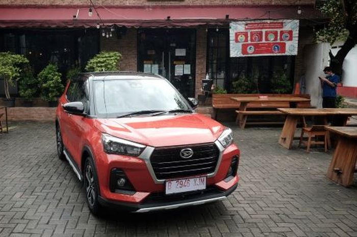 Harga Daihatsu Rocky Matic. Daihatsu Rocky Two Tone Matik, Harga Setelah Diskon PPnBM