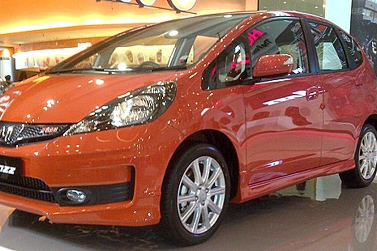 Harga Honda Jazz Rs Facelift 2013. Honda Jazz