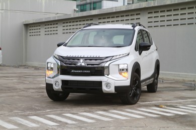 Xpander Limited Edition Interior. Keunggulan Mitsubishi Xpander Black Edition dan Xpander Cross