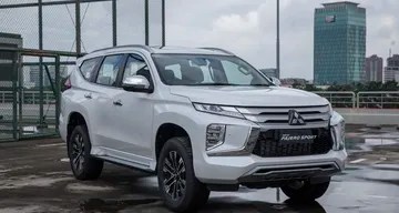 Harga Mobil Pajero Facelift 2021. Punya Tampang Lebih Sporty, Simak Lima Fakta Mitsubishi Pajero