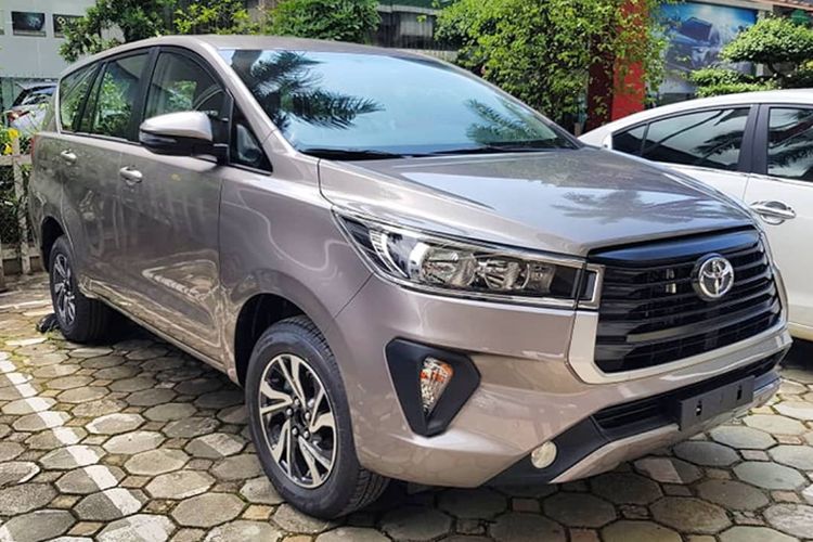 Mobil Kijang Innova Baru. Toyota Luncurkan Kijang Innova Baru, Gunakan Mesin Diesel 2.800