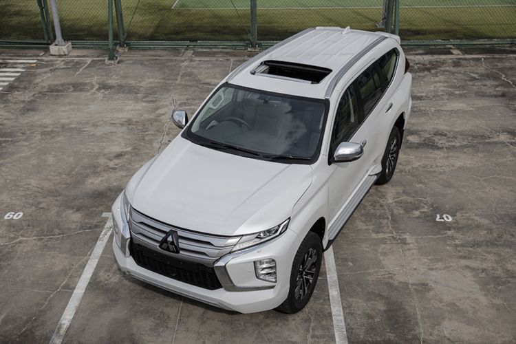 Fortuner 2021 Vs Pajero Sport 2021. Adu Spesifikasi New Mitsubishi Pajero Sport 2021 vs Toyota