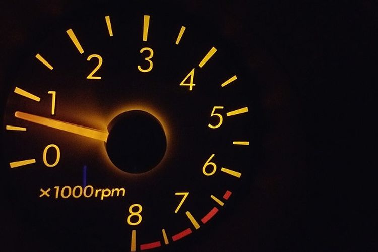 Cara Menghidupkan Mobil Matic Aki Soak. Langkah Mudah Menghidupkan Mobil Matic yang Akinya Soak
