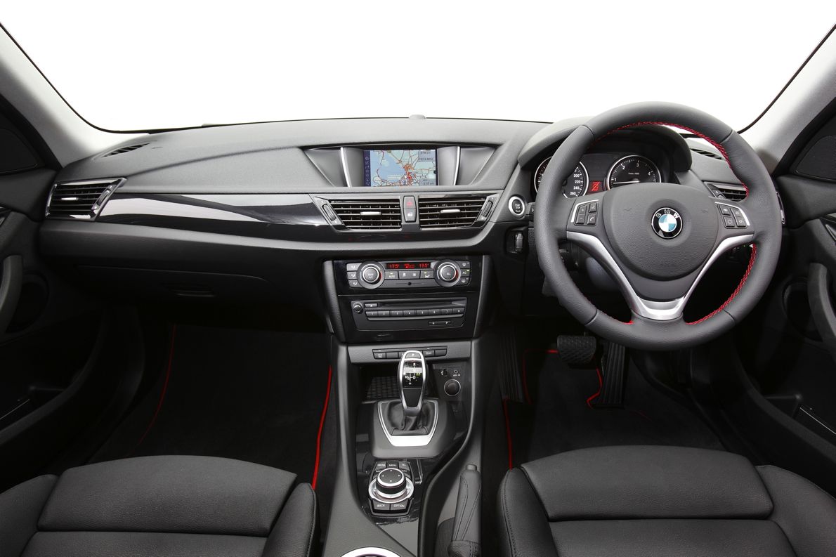 Bmw X1 Interior Indonesia. Interior BMW X1 2015 Indonesia