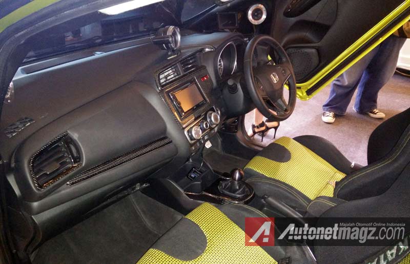 Honda Jazz Rs 2015 Interior. Galeri Foto Mobil Modifikasi Honda Jazz Tuning Contest 2015