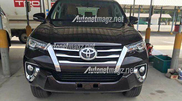 Interior All New Fortuner 2015. Aha, Ini Dia Foto Asli Eksterior dan Interior Toyota Fortuner 2015