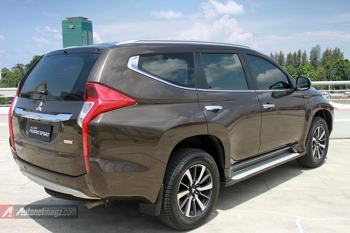 Pajero Sport Tampak Belakang. All New Pajero Sport baru 2016 versi Indonesia tampak belakang