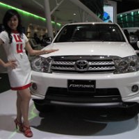 Toyota Fortuner Trd Sportivo Limited Edition. Toyota Tambah Target Penjualan Fortuner TRD