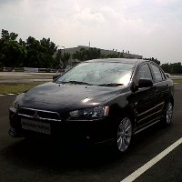 Mitsubishi Lancer Ex 2.0 Gt. Mitsubishi Lancer EX GT, Dilahirkan untuk Berlari