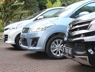 Ertiga Gx Vs Avanza Veloz. Tes Jalan Daihatsu Xenia, Suzuki Ertiga dan Toyota Avanza