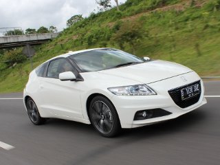 Mobil Sport Honda Cr Z. Ngebut dengan Mobil Sport Hybrid Honda CR-Z