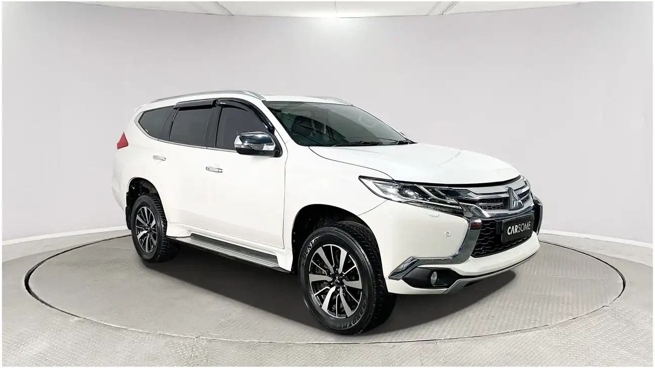 Pajero Sport Dakar 2018 Bekas. Jual Mobil 2018 Mitsubishi PAJERO SPORT DAKAR 4X2 2.5 Bekas