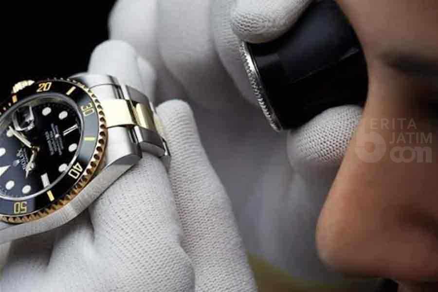 Perbedaan Rolex Asli Dan Palsu. Cara Membedakan Jam Tangan Rolex Asli dan Palsu, Berikut Ciri