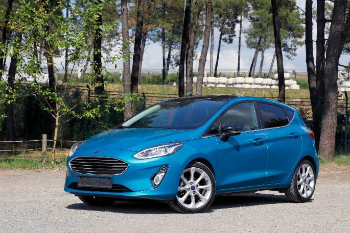 Spesifikasi Mobil Ford Fiesta. Harga Mobil Ford Fiesta: Daftar Harga dan Spesifikasinya