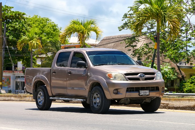 Dimensi Hilux Double Cabin. Mobil Toyota Hilux Double Cabin, Ini Harga dan Spesifikasinya