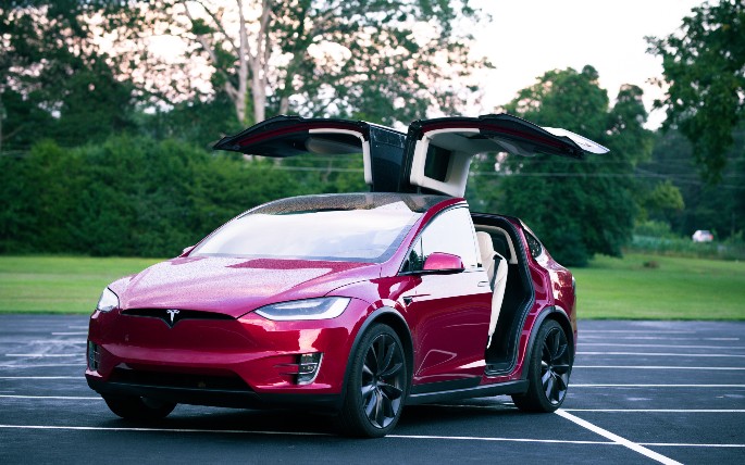 Jual Tesla Model X. Harga Tesla Model X Terbaru, Review dan Spesifikasinya