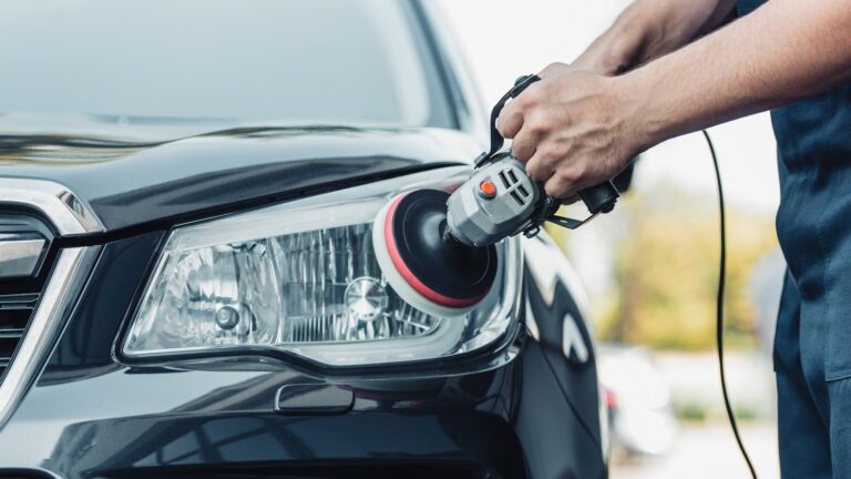 Bengkel Reparasi Mika Lampu Mobil. Bingung Cari Service Lampu Mobil Terdekat? Berikut Daftarnya