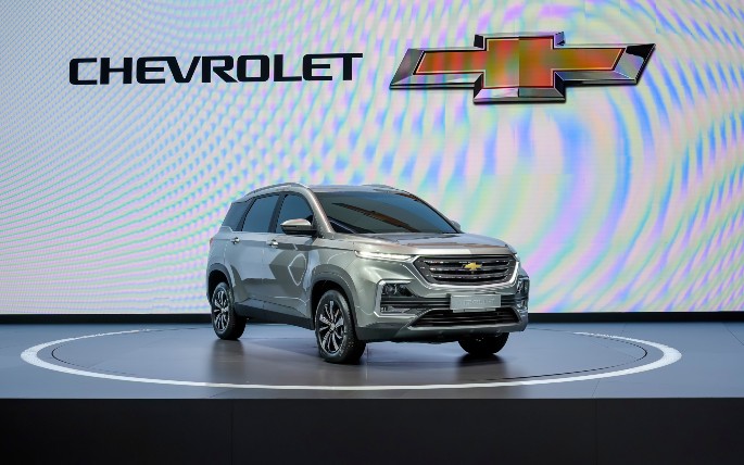 Harga Mobil Captiva Baru. Harga Mobil Chevrolet Captiva Terbaru, Spesifikasi dan Fiturnya