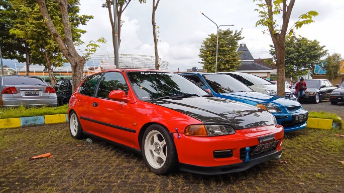 Spesifikasi Honda Civic Wonder. Ingin Beli Civic Wonder? Ini Kelebihan, Kekurangan, dan Harganya