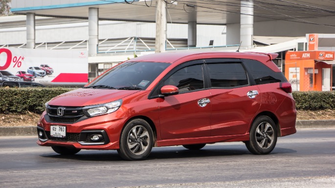 Warna Honda Mobilio Yang Paling Diminati. Warna Mobil Mobilio Terbaru Beserta Spesifikasi dan Harganya