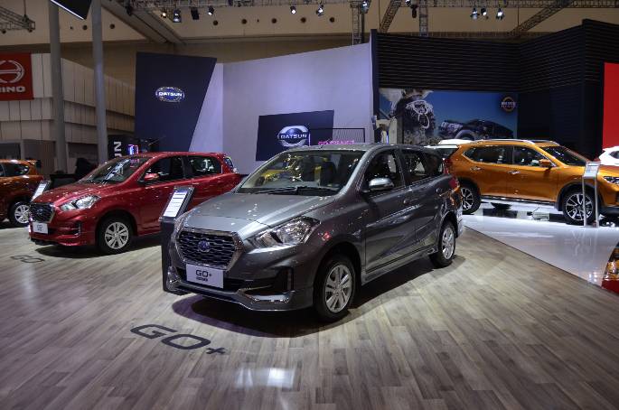 Warna Datsun Go Cross. Pilihan Warna Mobil Datsun Go+ dan Cross serta Spesifikasinya