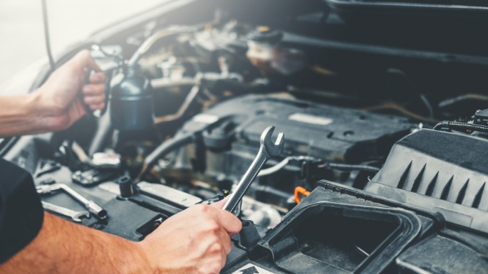 Ongkos Bongkar Pasang Gardan Mobil. Berapa Biaya Perbaikan Gardan Mobil? Ini Estimasinya