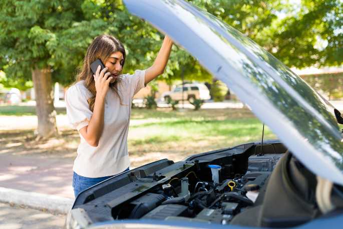 Cara Membuka Kap Mesin Mobil Dari Luar. Jangan Dianggap Enteng, Ini Cara Membuka Kap Mesin Mobil