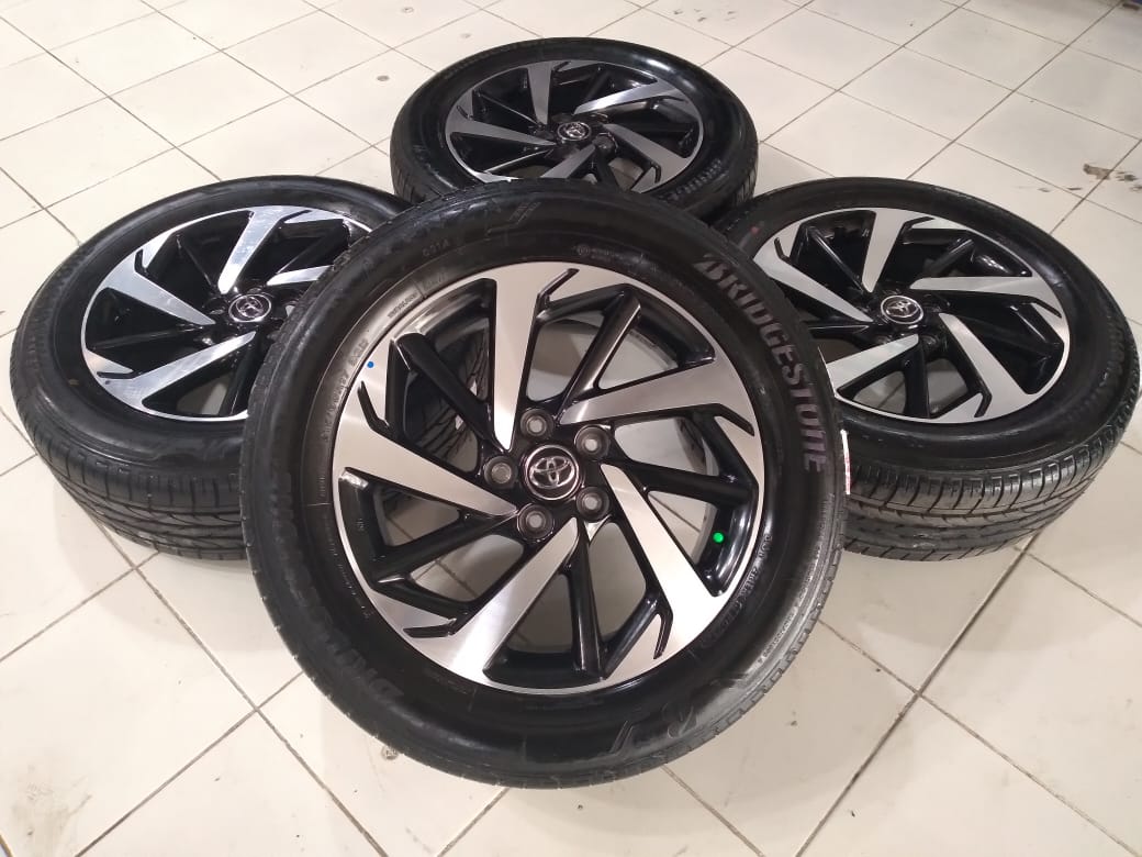 Velg Ring 19 Toyota Rush. Jual Ready Velg Plus Ban OEM Toyota Rush Ring 17 Pcd 5X114,3