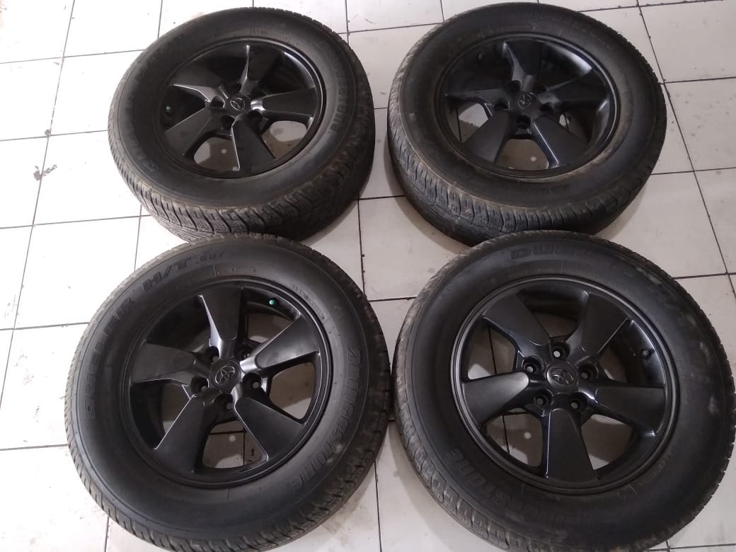 Harga Velg Toyota Rush Ring 20. velg second ori toyota rush ring 16 + ban 235/60