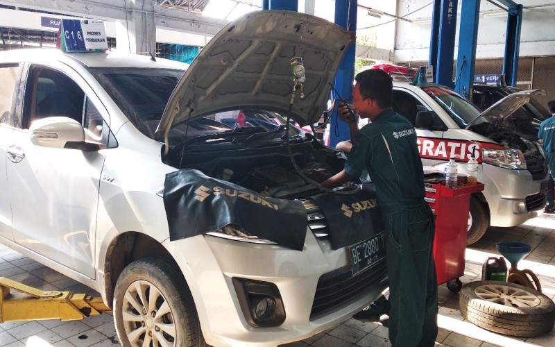 Oli Mobil Suzuki Ertiga. Pilihan Oli Mobil Suzuki Ertiga Terbaik