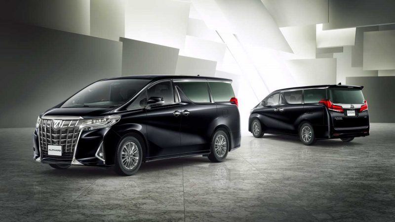 Mobil Mewah Untuk Keluarga. 6 Pilihan Mobil MPV Premium Terbaik untuk Anda & Keluarga I