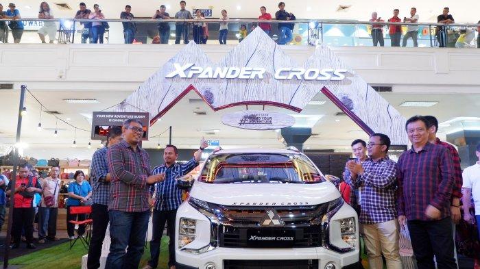 Harga Xpander Cross 2020 Semarang. Mitsubishi XPander Cross Resmi Diluncurkan di Semarang, Ini