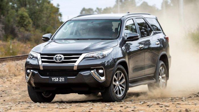 Harga Mobil Baru Pajero Dan Fortuner. Harga SUV Jadi Murah! Fortuner dan Pajero Sport Hanya Rp 200