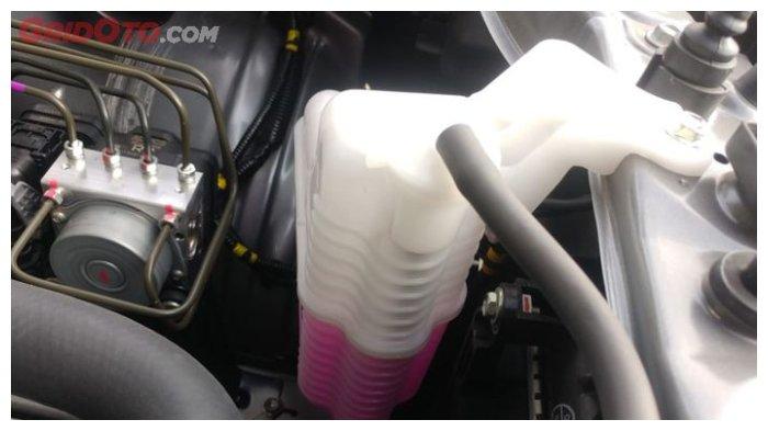 Penyebab Air Cadangan Radiator Berkurang. Penyebab Air Reservoir Radiator Berkurang dan Jangan Isi Terlalu
