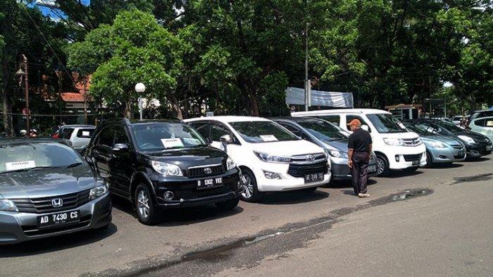 Mobil Xenia Bekas Harga 40 Juta. Daftar Pilihan Mobil Bekas Harga Rp 40 Jutaan, Bisa Dapat