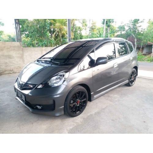 Harga Honda Jazz Rs Bekas Tahun 2013. Mobil Honda Jazz RS Bekas Harga Rp 138 Juta Nego Tahun 2013