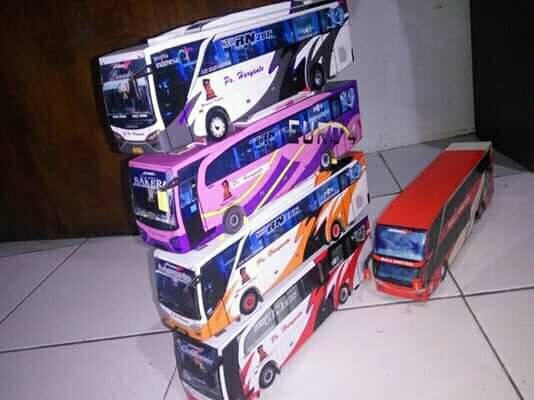 Cara Membuat Miniatur Bus Dari Kardus. Gambar Miniatur Bus Dari Kardus