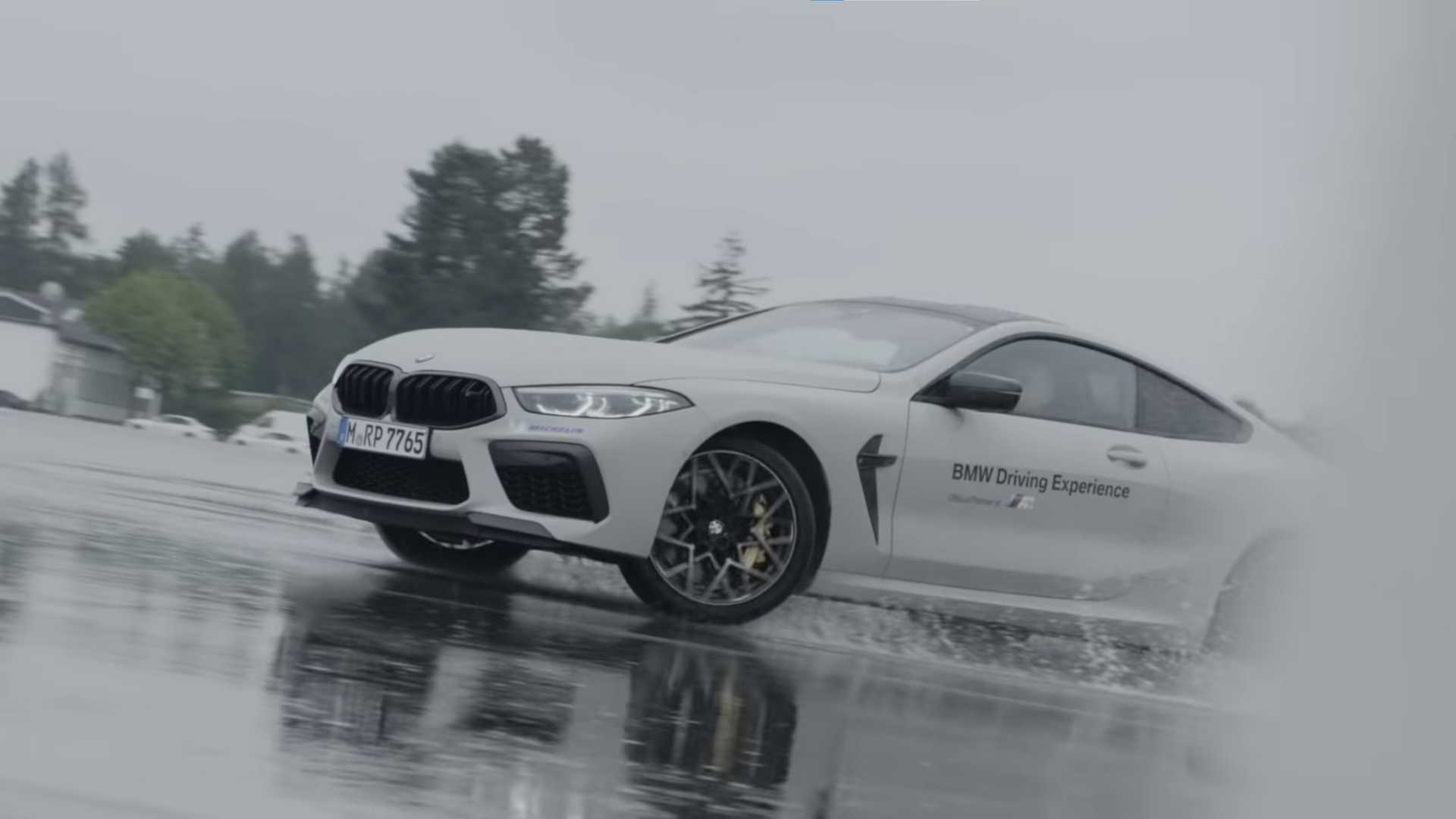 Cara Drift Mobil. BMW Tunjukan Bagaimana Cara Drift RWD dan AWD