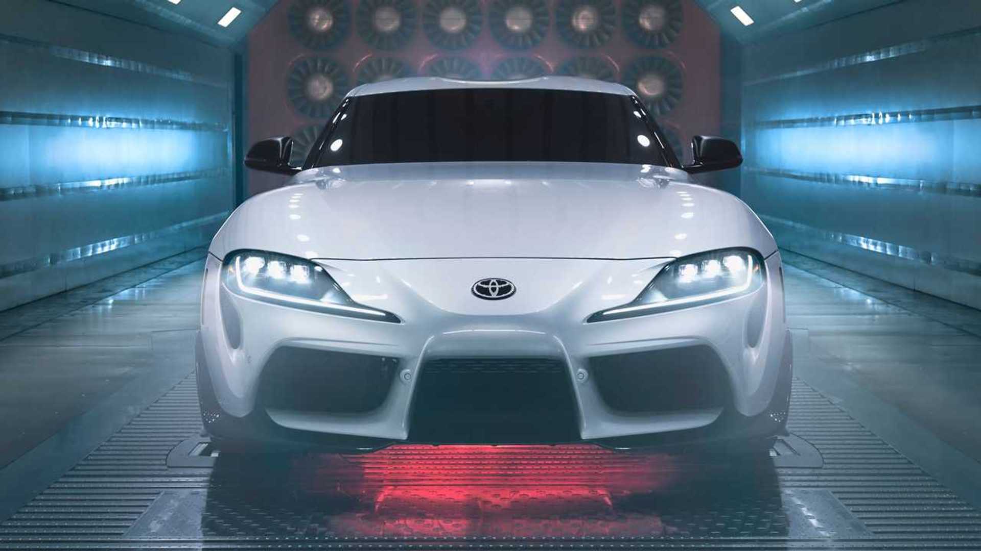 Harga Mobil Supra Terbaru. Toyota Supra A91-CF Edition 2022 adalah Supra Termahal Saat Ini