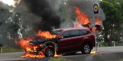 All New Ford Everest 2016. Jalani test drive, New Ford Everest malah terbakar