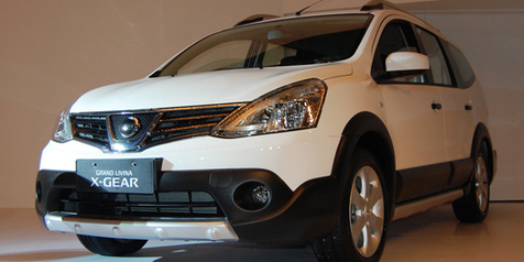 Harga Nissan Grand Livina X Gear 2017. Nissan Grand Livina X-Gear Termahal Tanpa Transmisi CVT