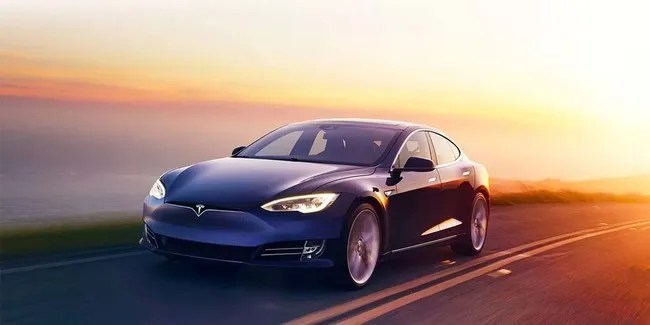 Handle Pintu Mobil Dalam. Handle Pintu Tesla Jadi Penyebab Pengemudi Terjebak di Dalam
