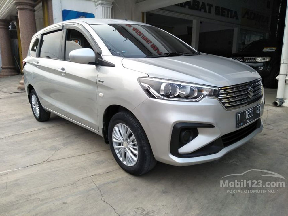 Mobil Suzuki Ertiga Terbaru 2018. Suzuki Ertiga Bekas 2018, Baru Jalan 4.500 KM Harga Rp 152 Juta