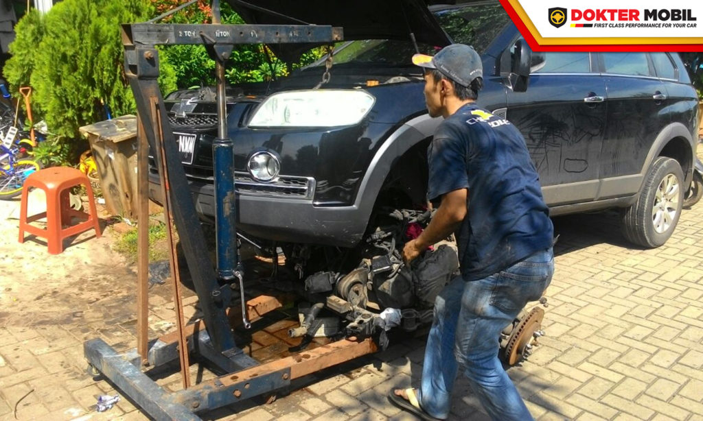 Biaya Turun Mesin L300 Bensin. Sebelum ke Bengkel, Intip Biaya Turun Mesin Mobil Diesel