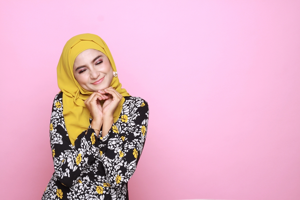 Warna Kerudung Rabbani Grand Innova. 10 Hijab Syar'i untuk Wanita Muslimah yang Ingin Tampil Cantik dan