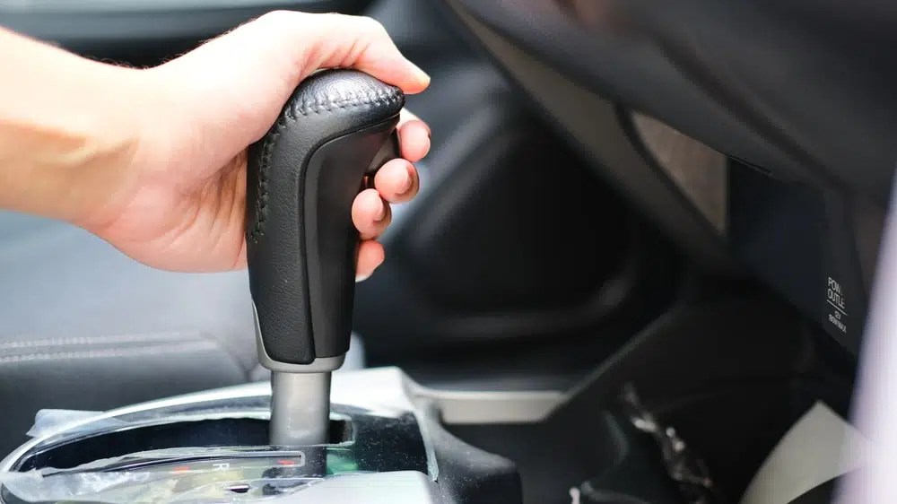 10 Cara Belajar Mengemudi Mobil Matic : General Tips