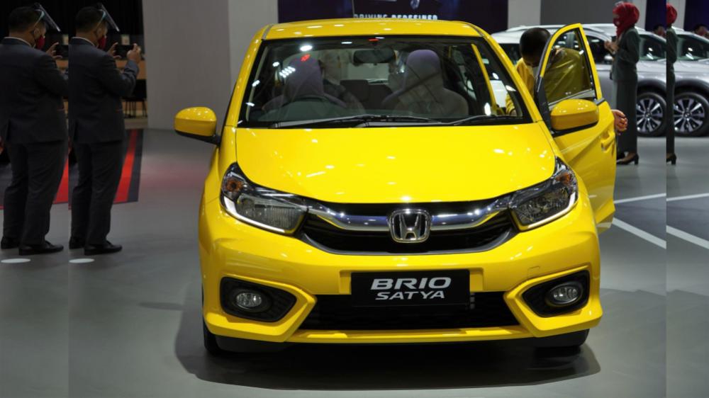 Warna Honda Brio Yang Paling Diminati. 8 Pilihan Warna Mobil Brio yang Jadi Favorit Banyak Orang