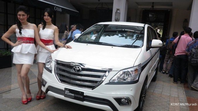 Harga Mobil Toyota Innova 2021. Ini harga mobil bekas Toyota Kijang Innova per Oktober 2021