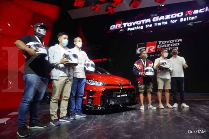 Harga Toyota Gr Yaris 2020 Indonesia. 50 tahun di Indonesia, Toyota serah terima GR Yaris saat pameran